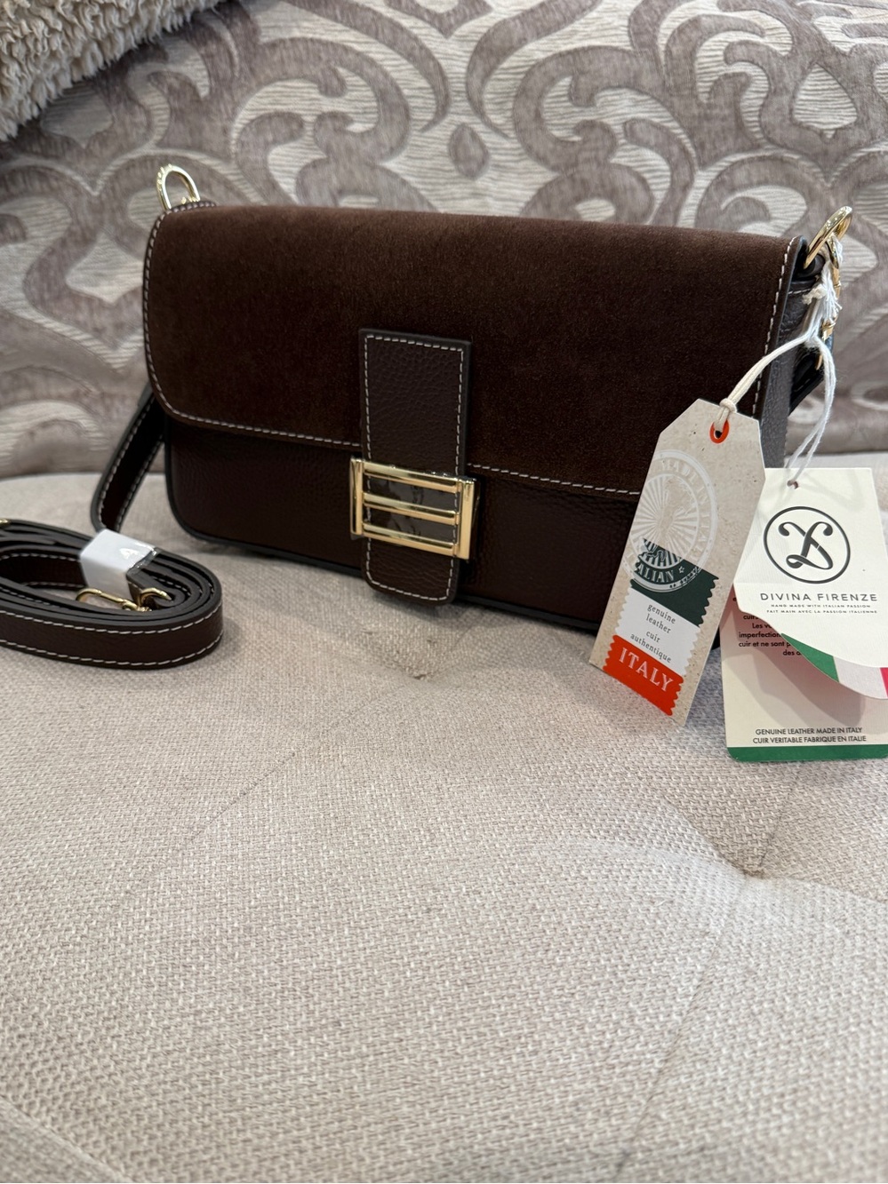 Brand New! Davina Firenze gorgeous Dark Brown Leather & Suede Crossbody Bag